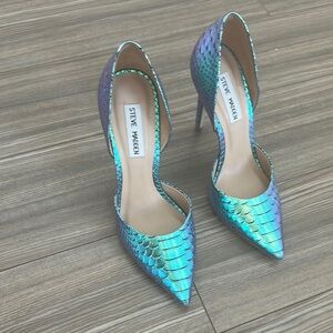 Steve Madden Blue Heels with Iridescent Finish